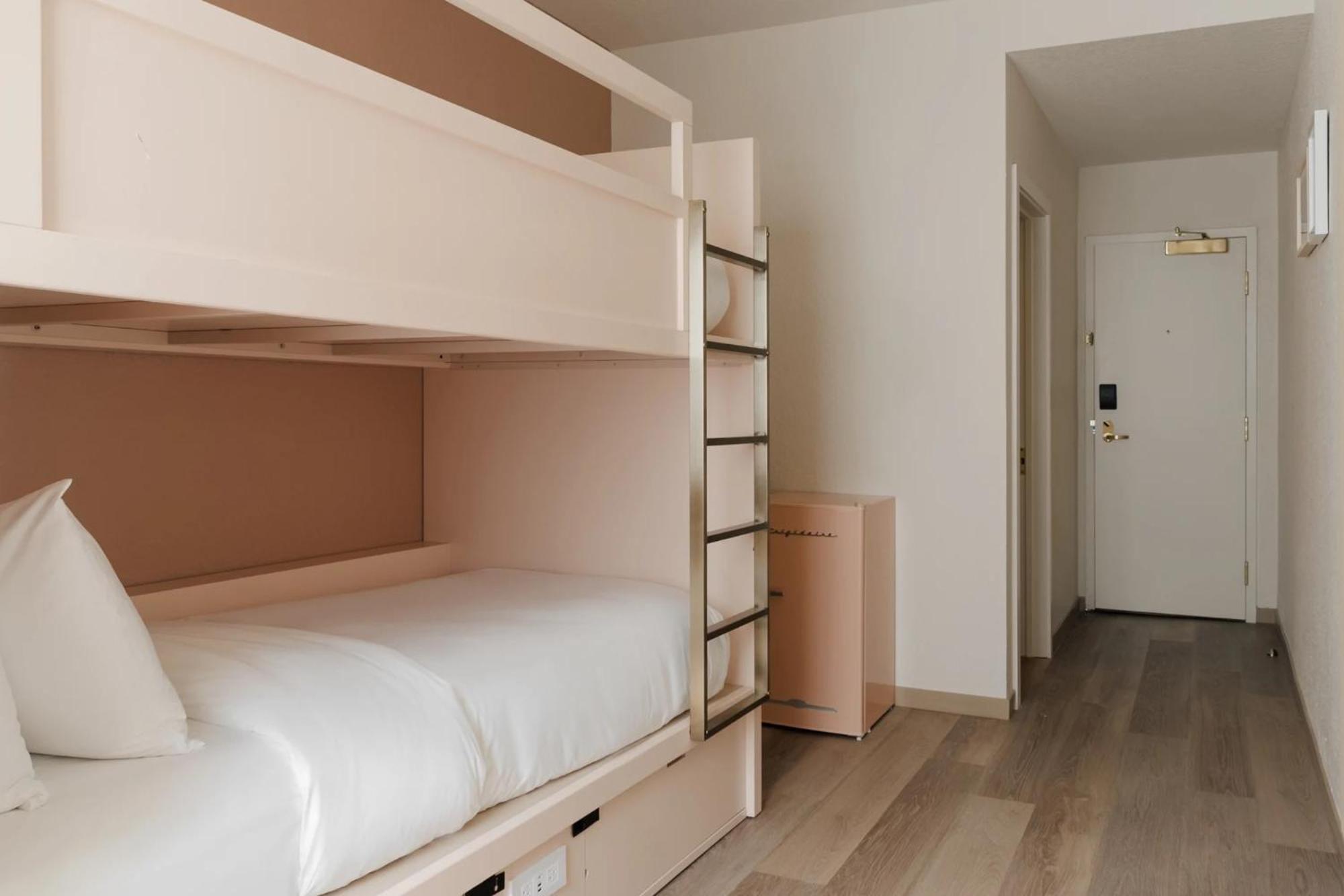 Found Hotel マイアミビーチ エクステリア 写真